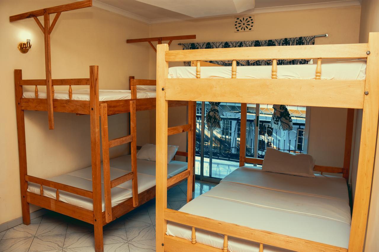 Wakawaka Hostel Arusha Ngoại thất bức ảnh